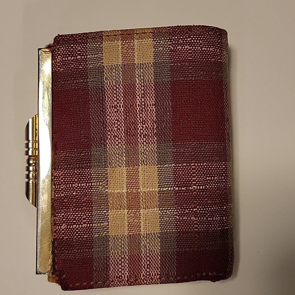 Longaberger Tan And Plaid Trifold Wallet - Picture 2 of 5